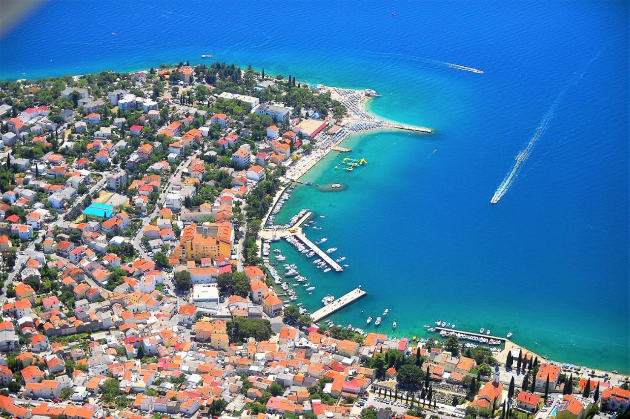 Holiday House Queens With Sea View Selce Buitenkant foto